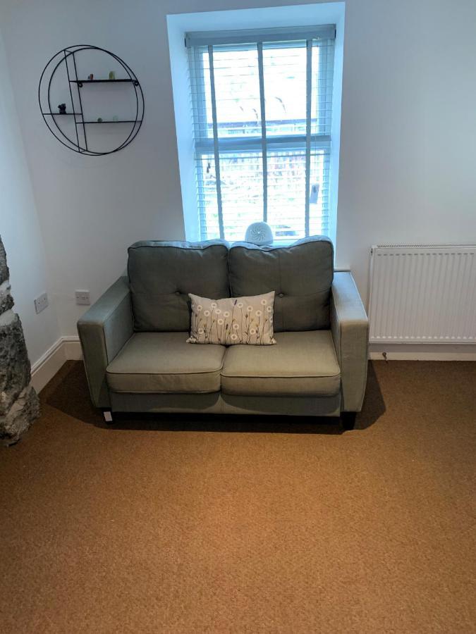 Cosy Cottage In Picturesque Snowdonia With Stunning Views Of The Moelwyn Mountains Blaenau Ffestiniog Exterior photo